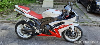 Yamaha R1, Supermoto | 3