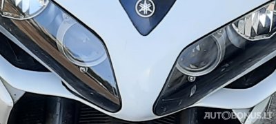 Yamaha R1, Supermoto | 1