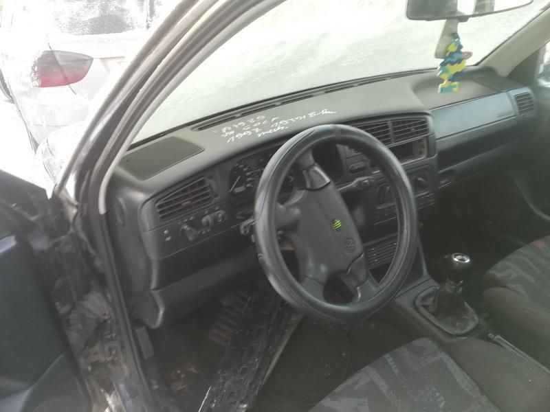 Volkswagen, Universalas | 5