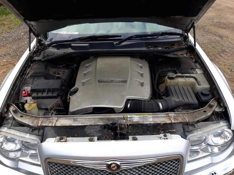 Chrysler 300 C, Saloon | 7