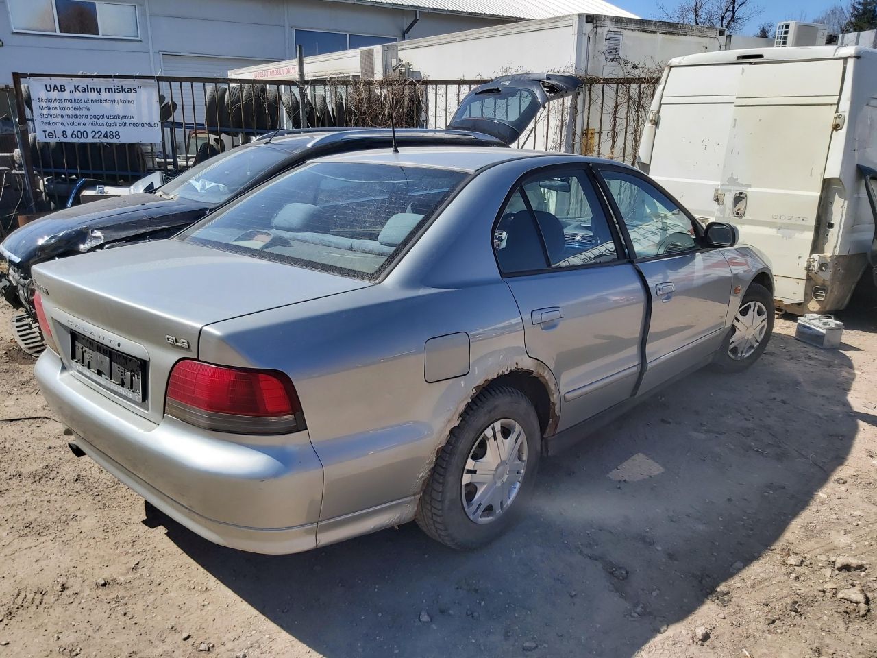 Mitsubishi, Saloon | 7