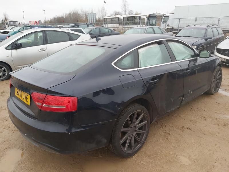 Audi, Седан | 7