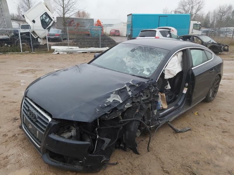Audi, Седан | 3