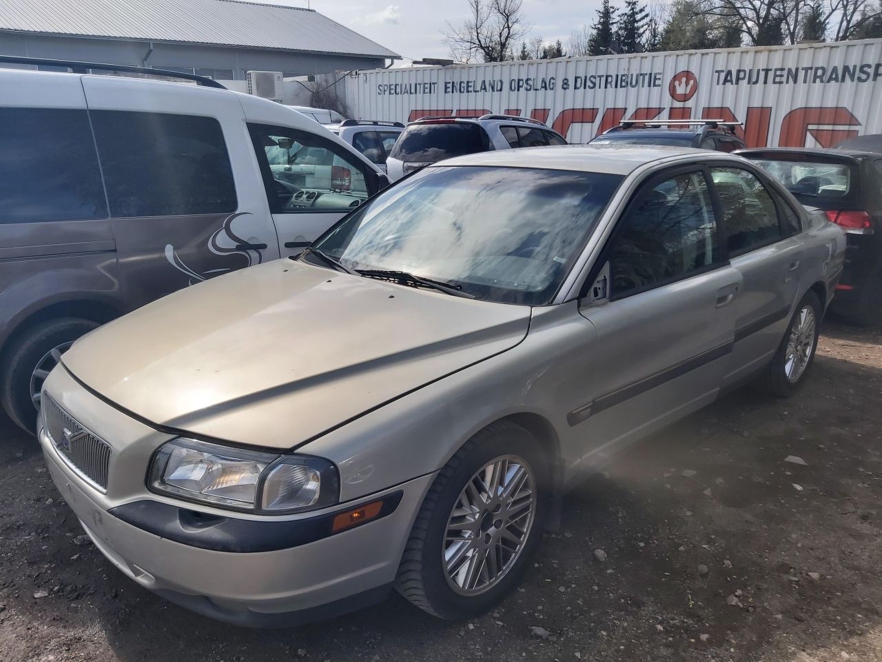 Volvo, Saloon | 3