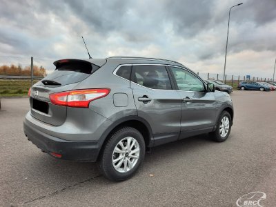 Nissan Qashqai | 1