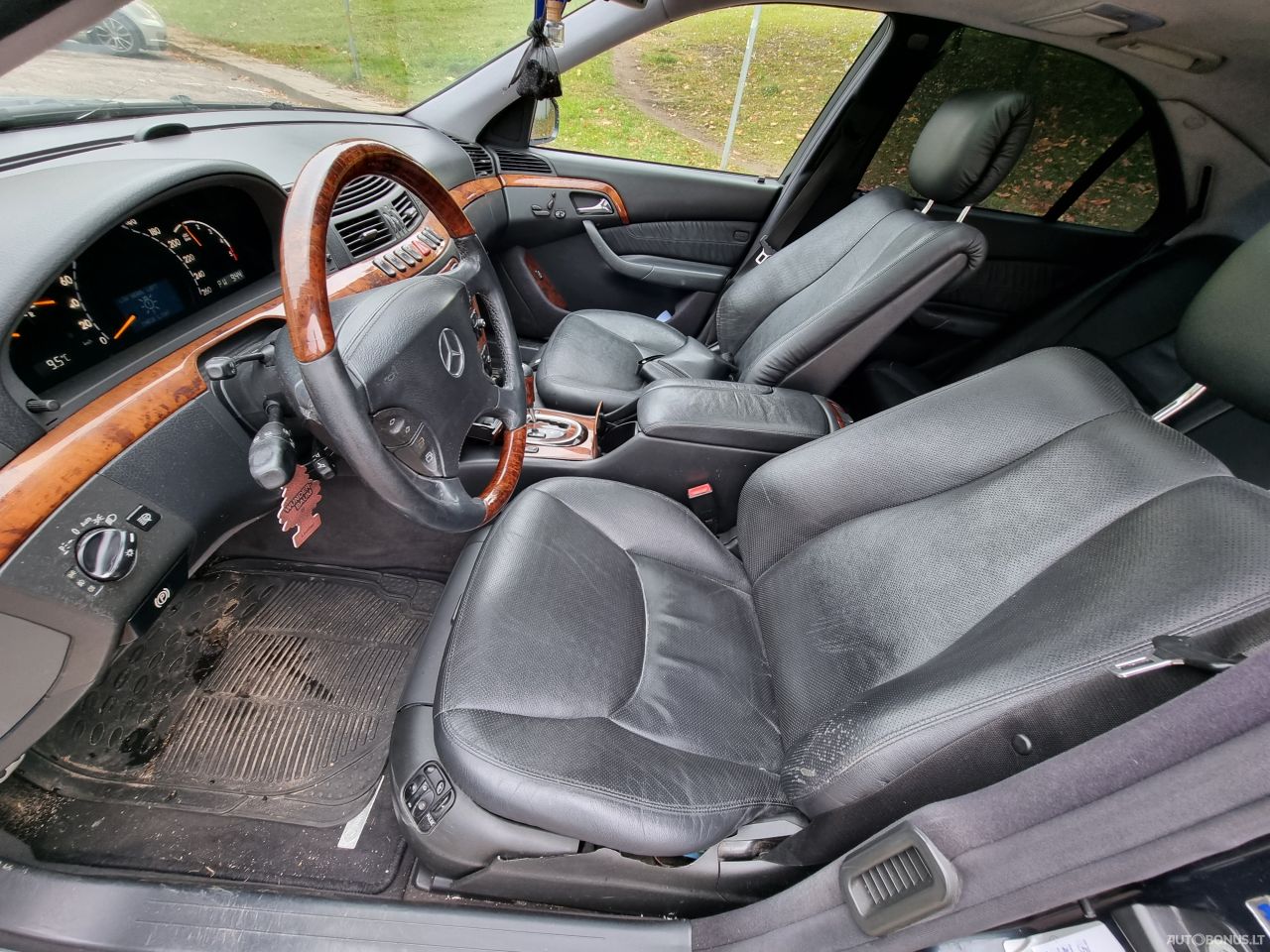Mercedes-Benz S320 | 20