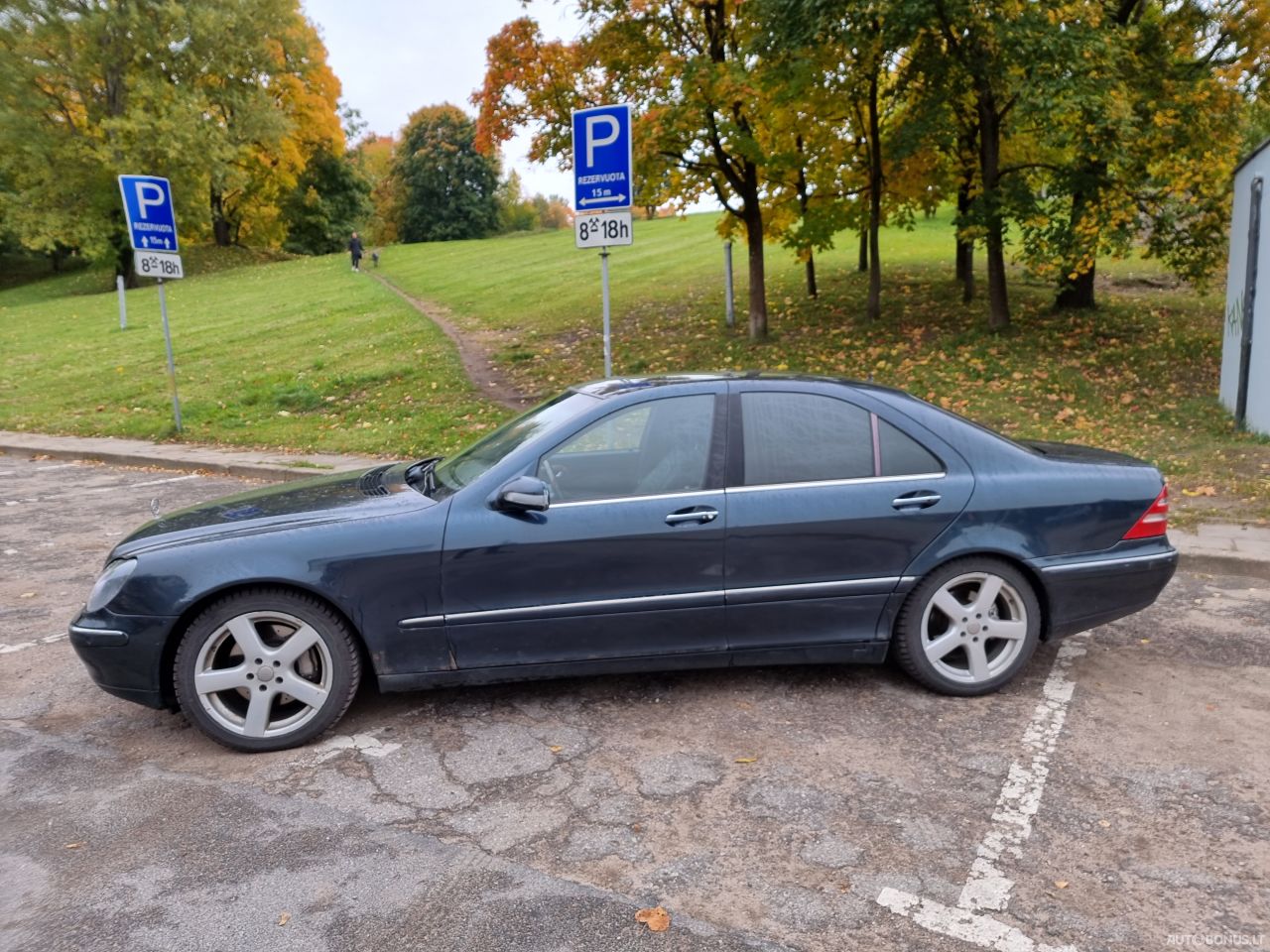 Mercedes-Benz S320 | 8