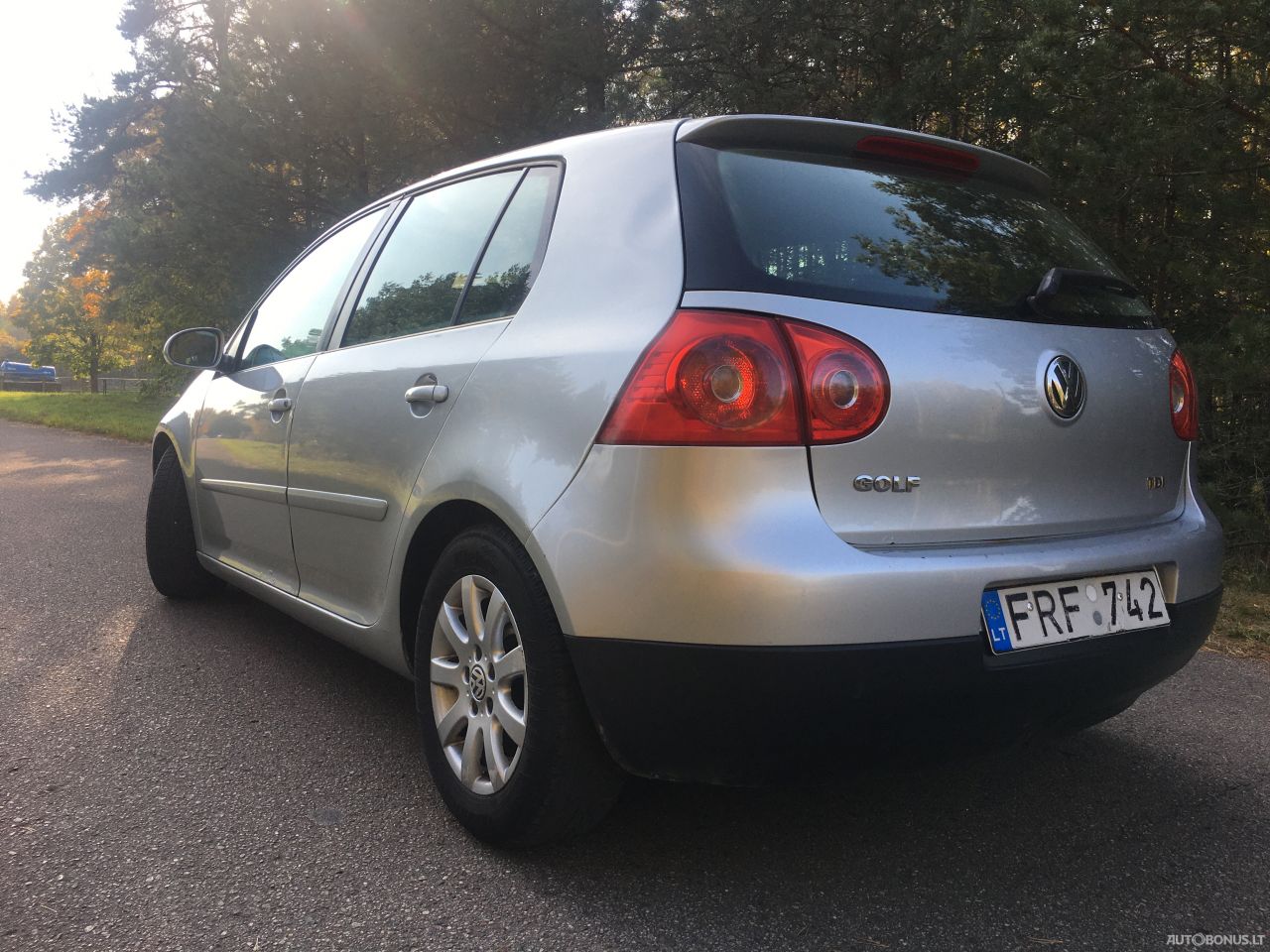 Volkswagen Golf | 4