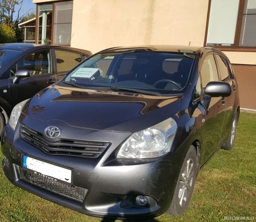 Toyota Verso | 4