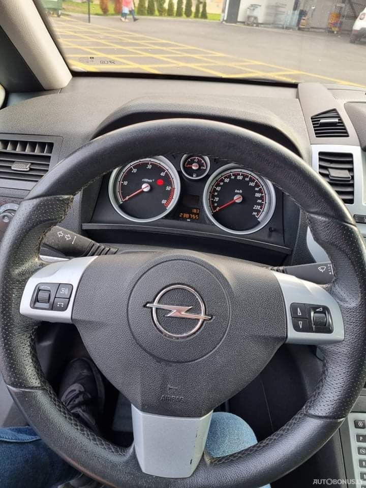 Opel Zafira | 7