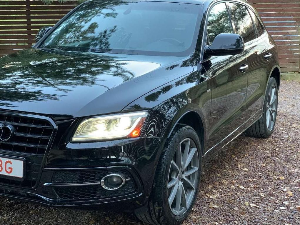 Audi Q5 | 8