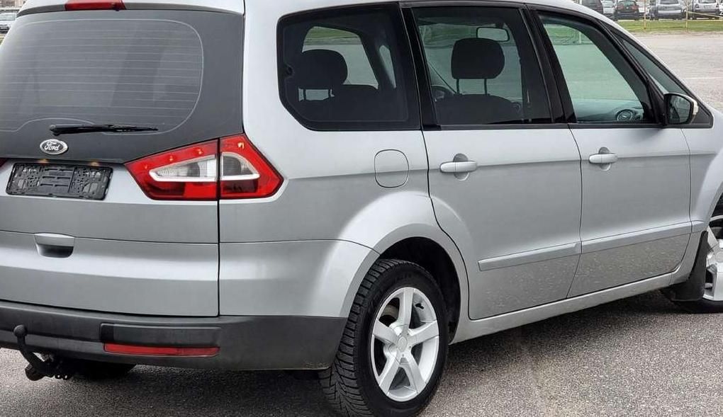 Ford Galaxy | 7