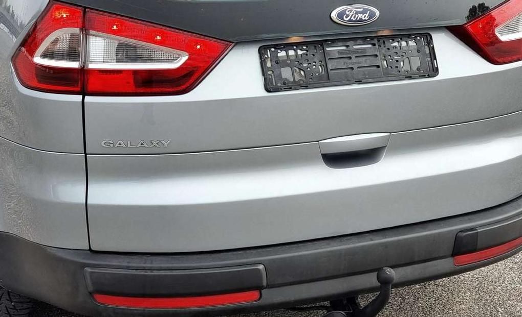 Ford Galaxy | 9