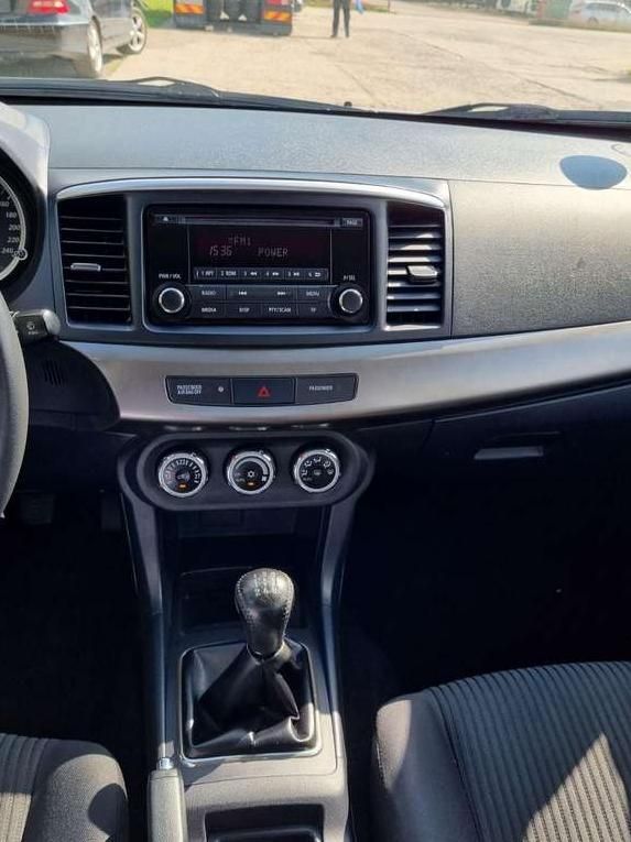 Mitsubishi Lancer | 7