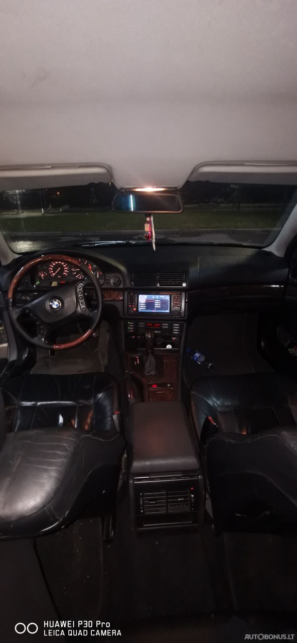 BMW 525 | 10