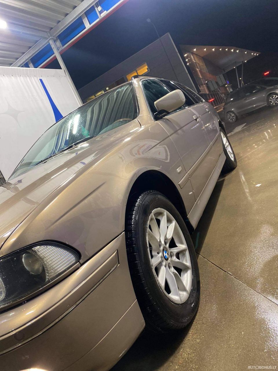 BMW 525 | 18