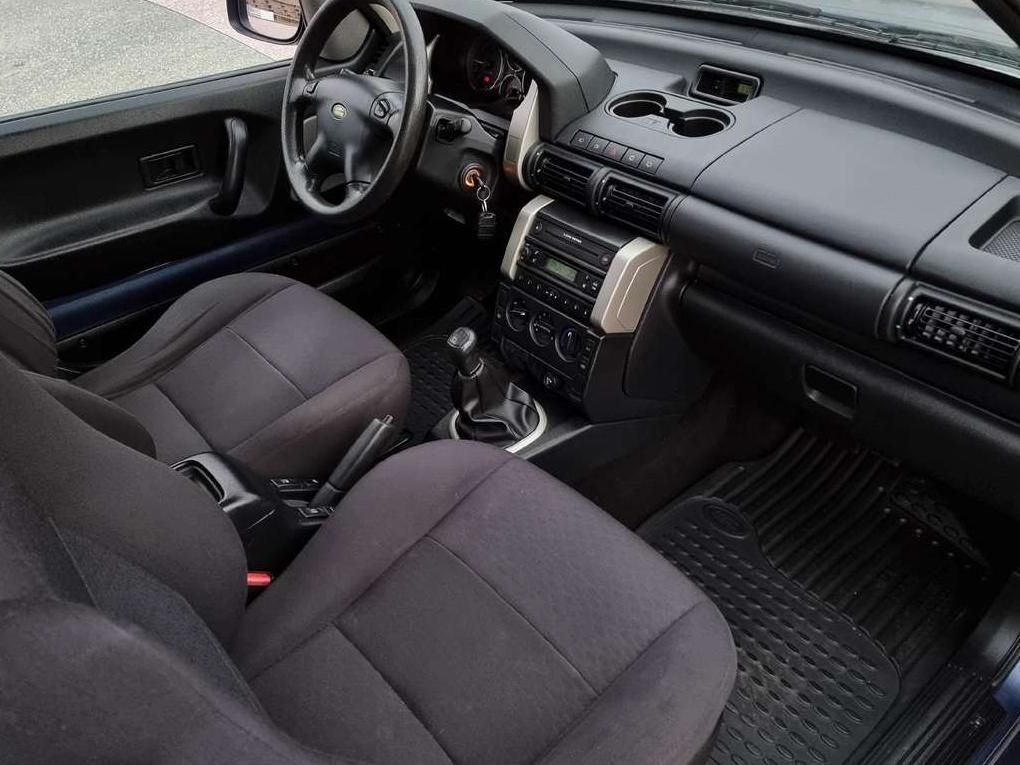 Land Rover Freelander | 12