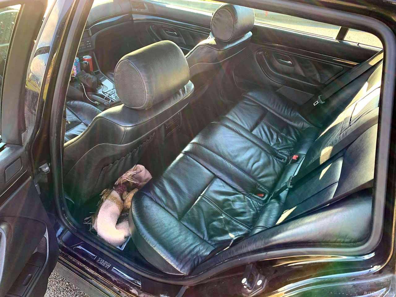 BMW 525 | 7