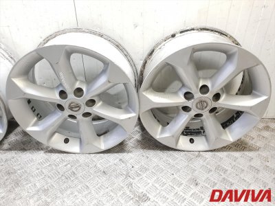 Nissan Navara, Pick-up | 2