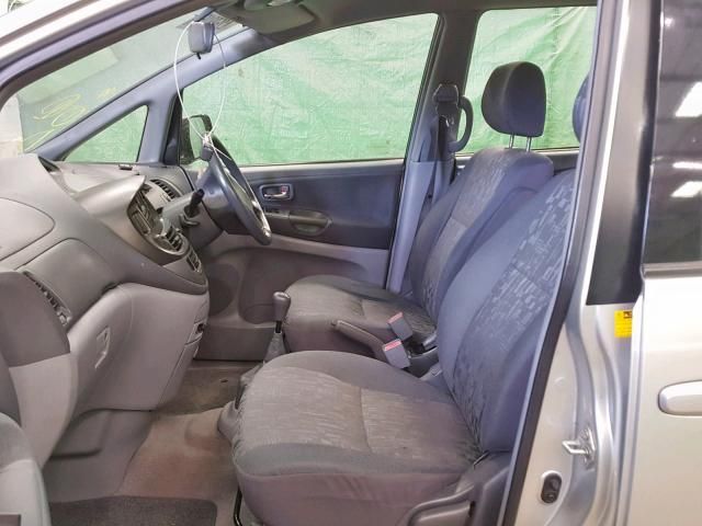 Toyota, Минивэн | 5
