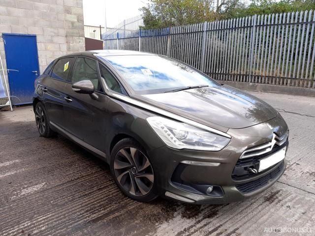 Citroen DS5, Universalas | 3