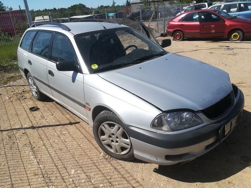 Toyota, Universalas | 2