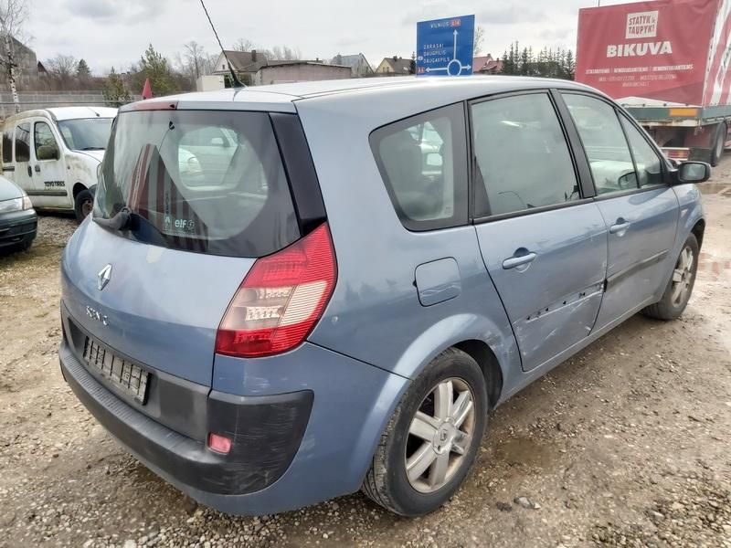 Renault 4, Monovolume | 7