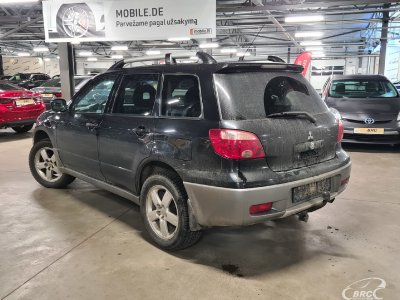 Mitsubishi Outlander | 2