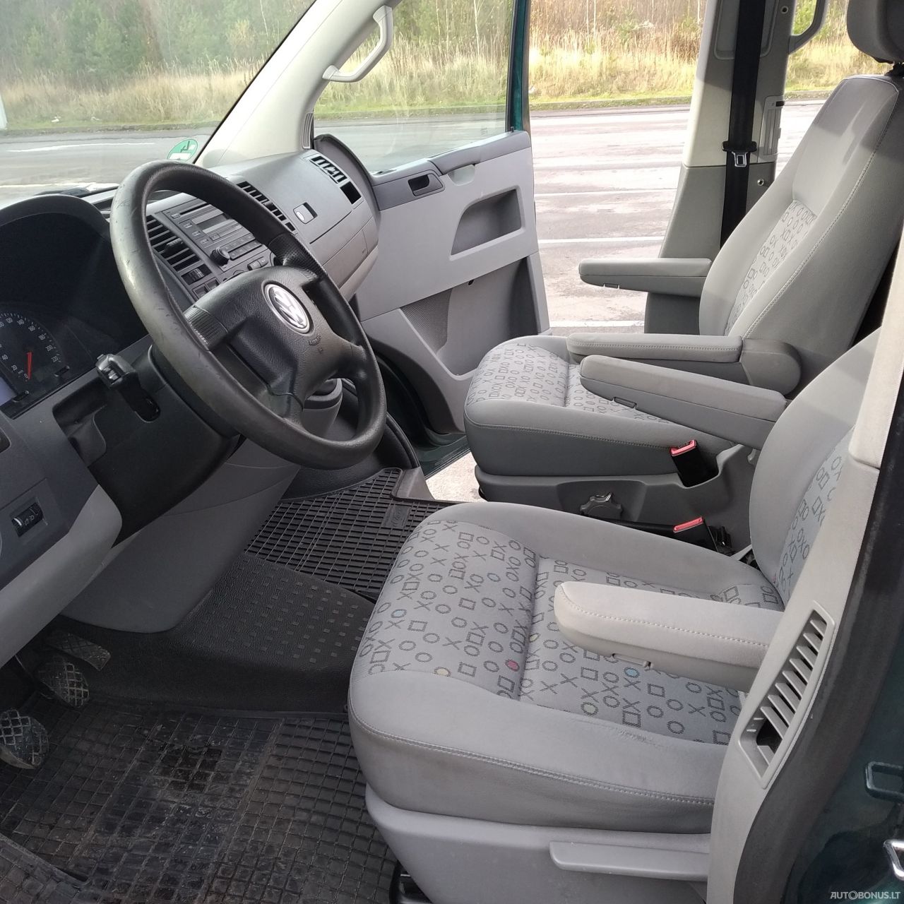 Volkswagen Caravelle | 5