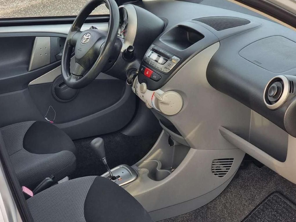 Toyota Aygo | 11