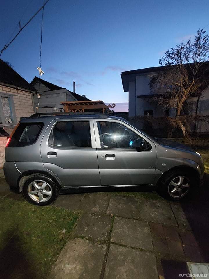 Suzuki Ignis | 2