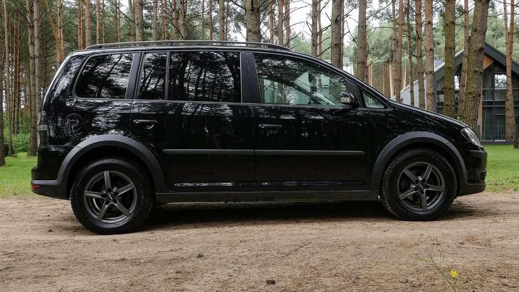 Volkswagen Cross Touran | 11