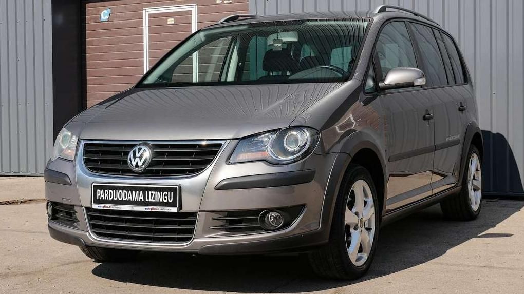 Volkswagen Touran | 1