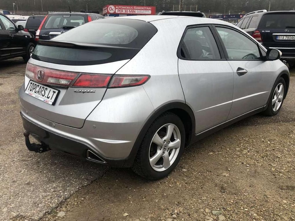 Honda Civic | 3