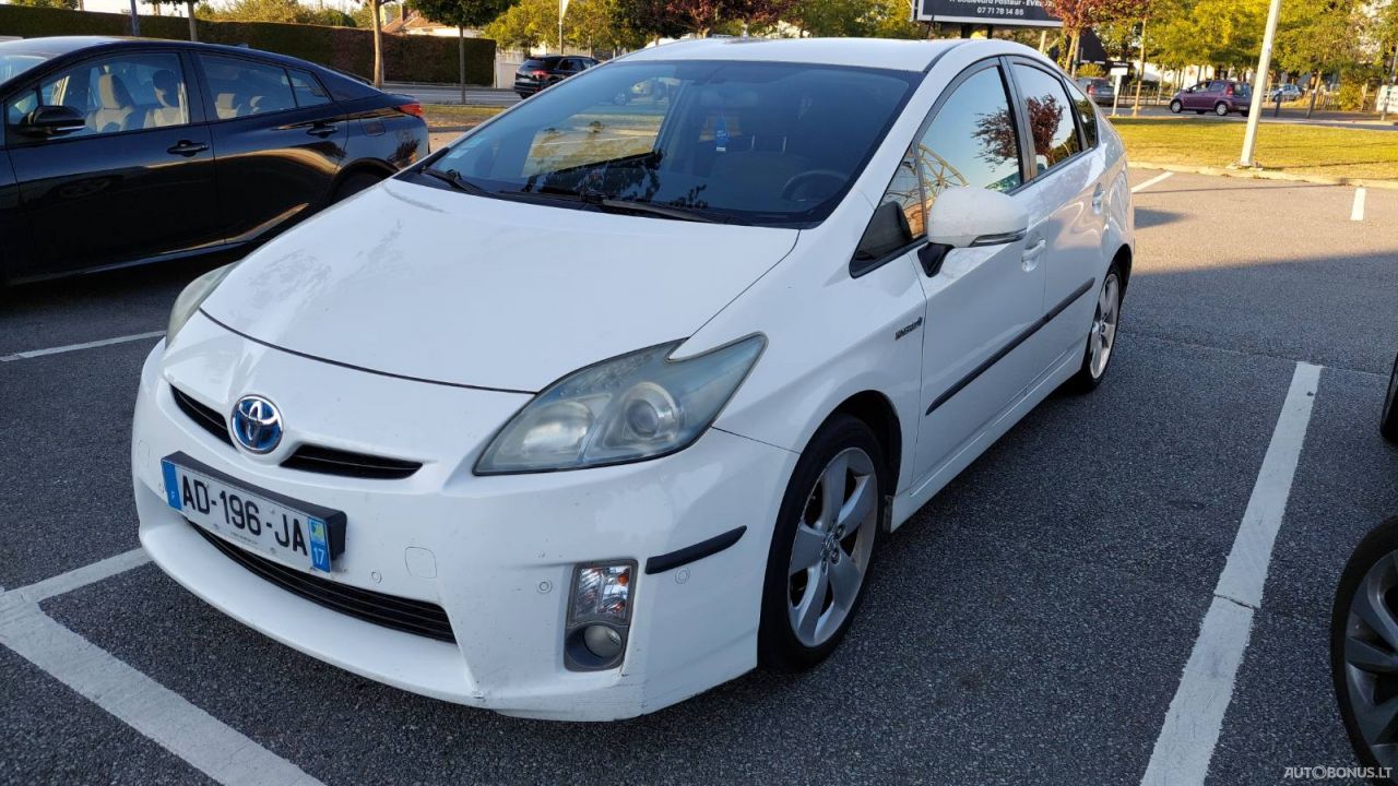 Toyota Prius | 1