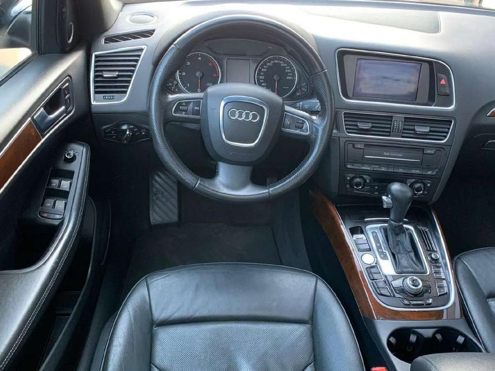 Audi Q5 | 12
