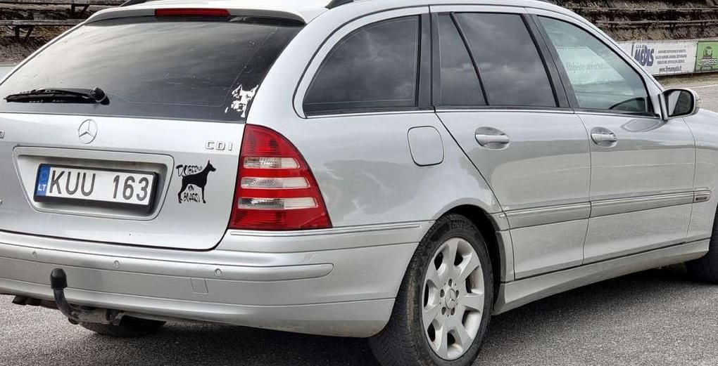 Mercedes-Benz C200 | 6