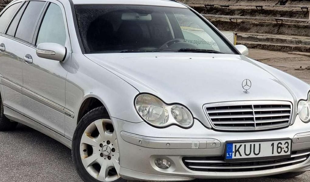 Mercedes-Benz C200 | 2