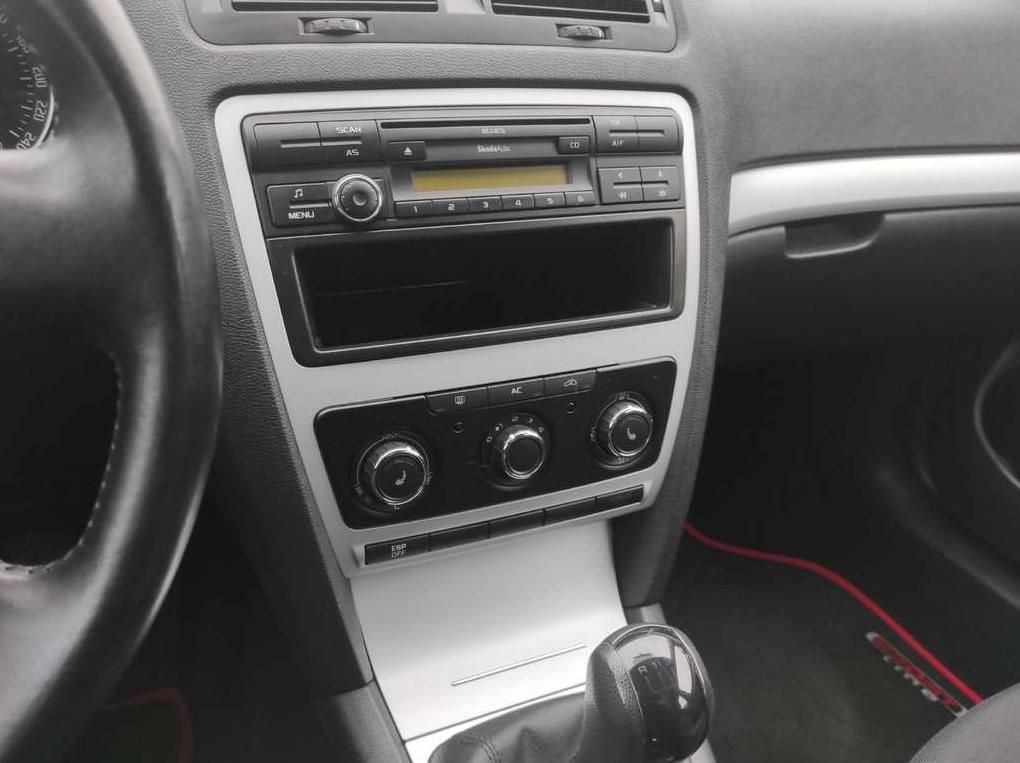 Skoda Octavia | 10