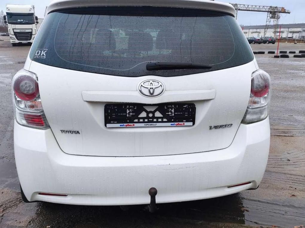 Toyota Verso | 5