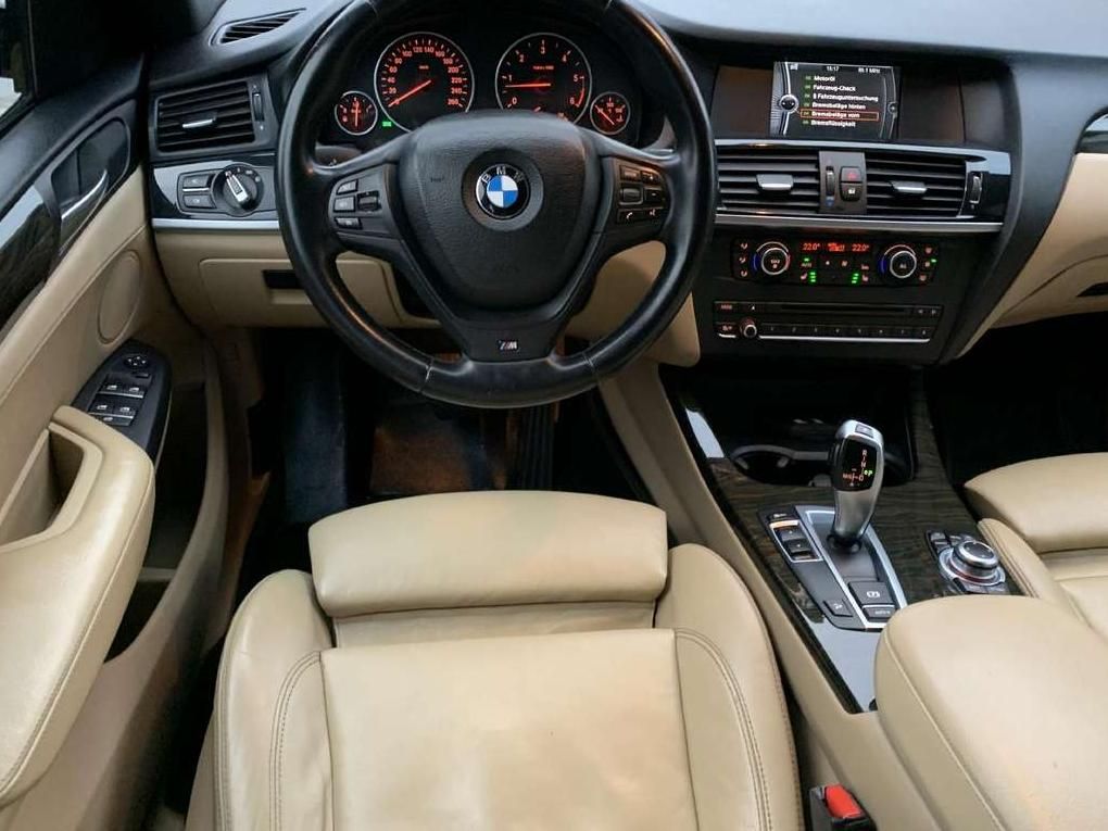 BMW X3 | 10