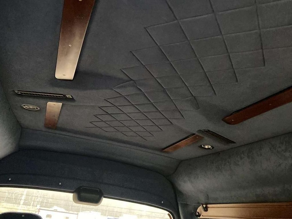 Toyota Hiace | 9