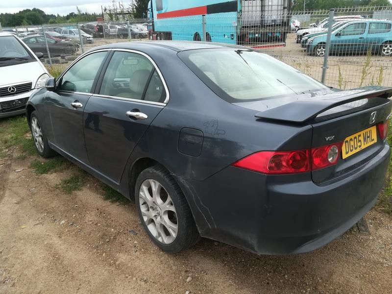 Honda, Saloon | 7