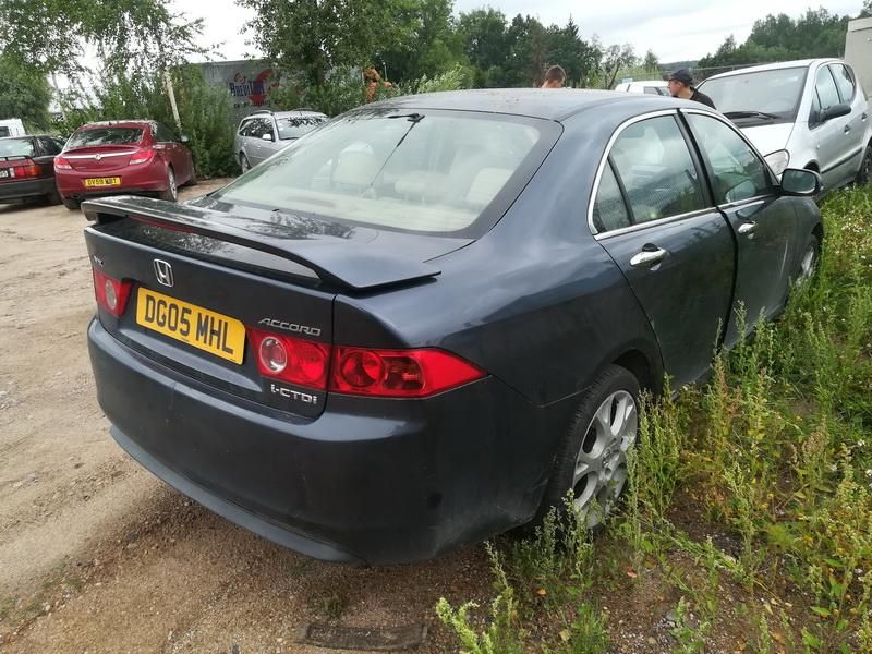 Honda, Saloon | 6