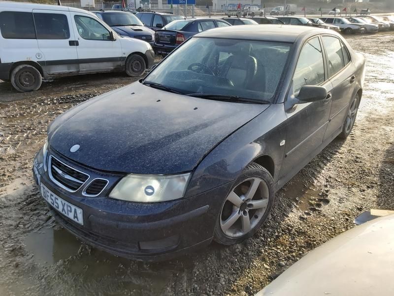 Saab, Saloon | 3