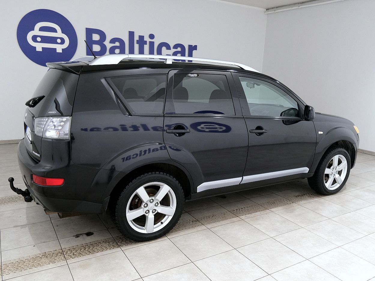 Mitsubishi Outlander | 2