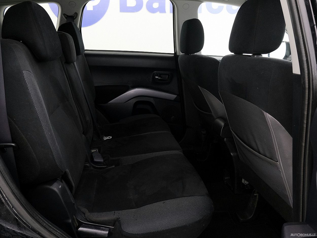 Mitsubishi Outlander | 6