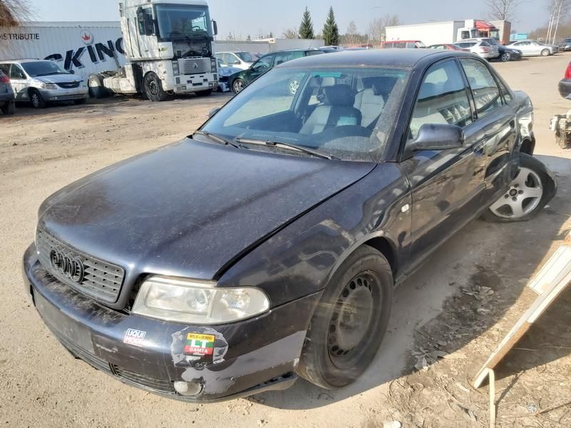 Audi, Седан | 3