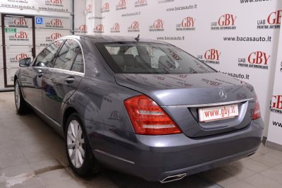 Mercedes-Benz S350 | 2