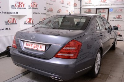 Mercedes-Benz S350 | 3